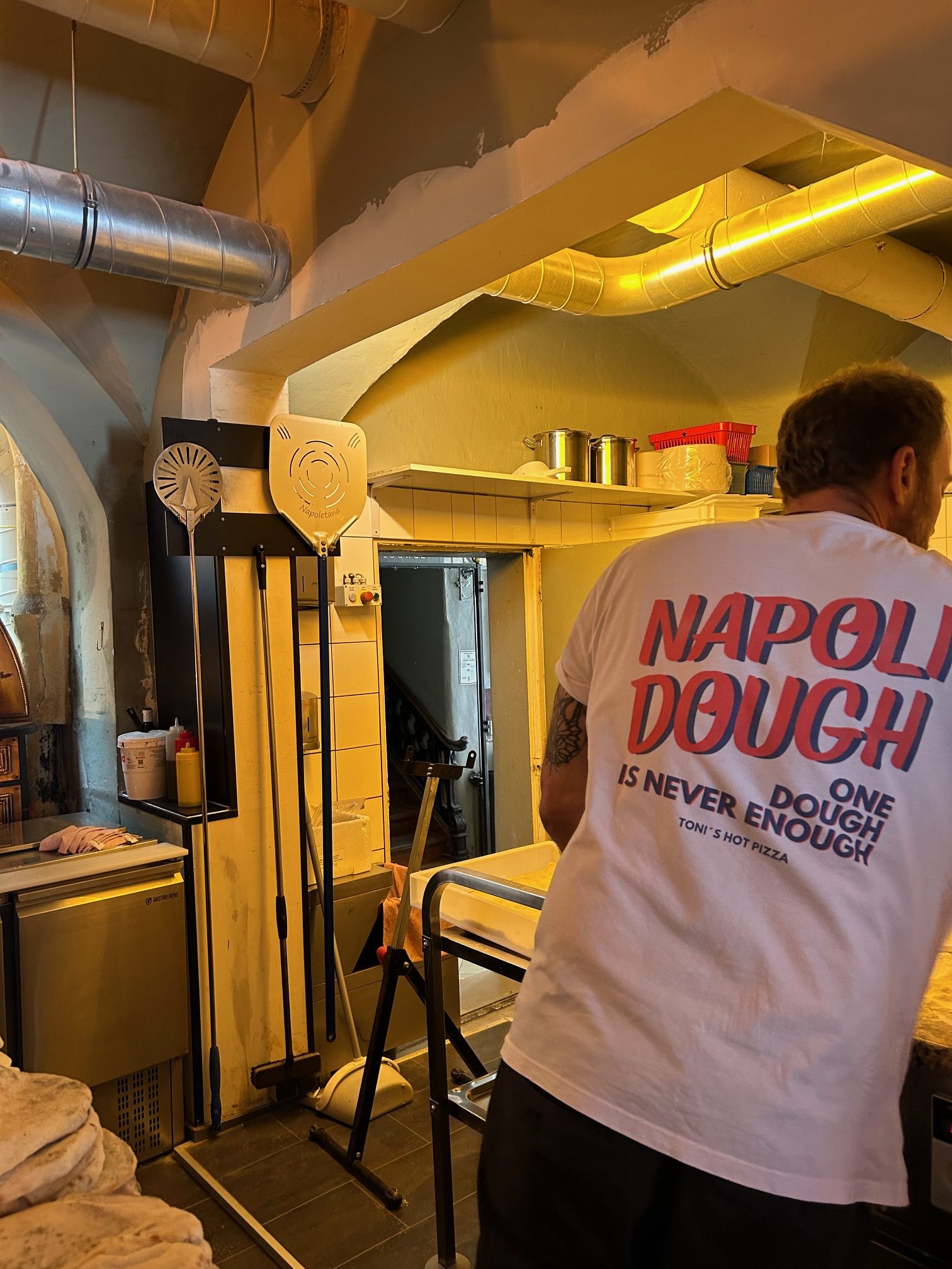 Hot and fresh Napoli Streetfood